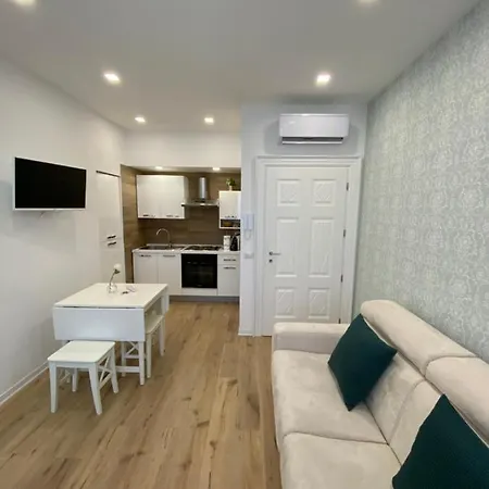 Antico Palazzo Maggiore Vakantiehuis Verbania